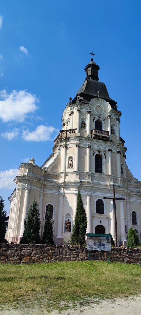 Mykulyntsi Castle: A Renaissance and Baroque Fortress in Ukraine 2 Mykulyntsi Castle