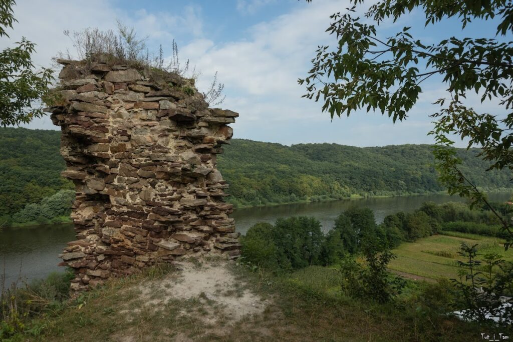 Bieniewski Castle in Rakovets: A Seventeenth-Century Fortress in Ukraine 2 Bieniewski castle in Rakovets