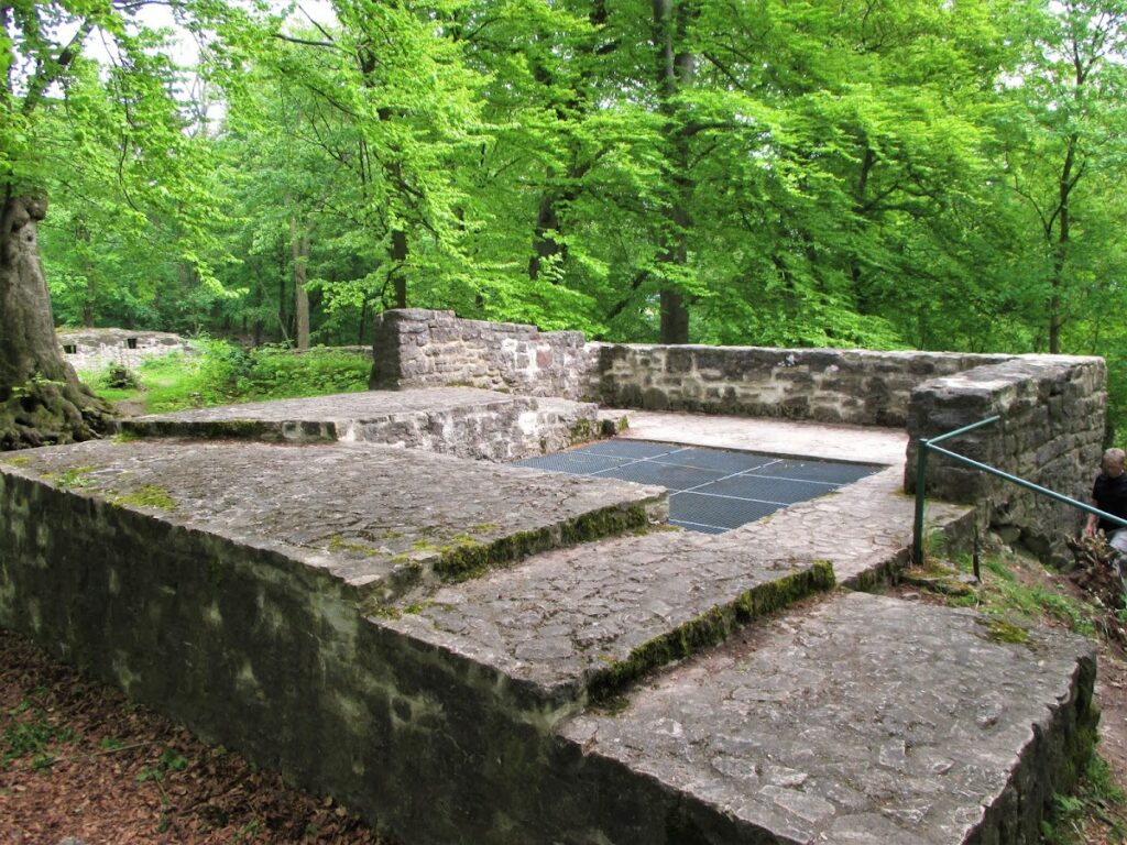 Asseburg: A Medieval Hill Castle and Territorial Fortress in Germany 3 Asseburg