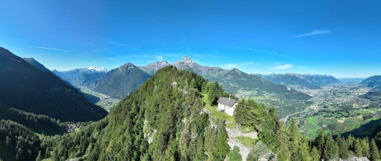 Fort de Dailly: A Swiss Underground Artillery Fortress