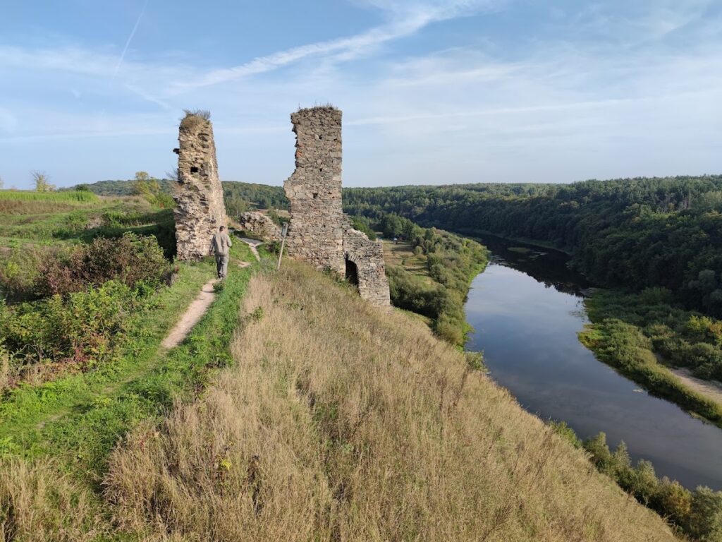 Gubkiv Castle: A Renaissance Fortress in Ukraine 1 Gubkiv Castle