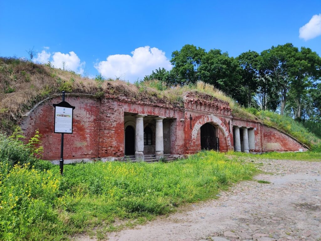 Modlin Fortress: A Strategic Fortress in Poland 5 Modlin Fortress