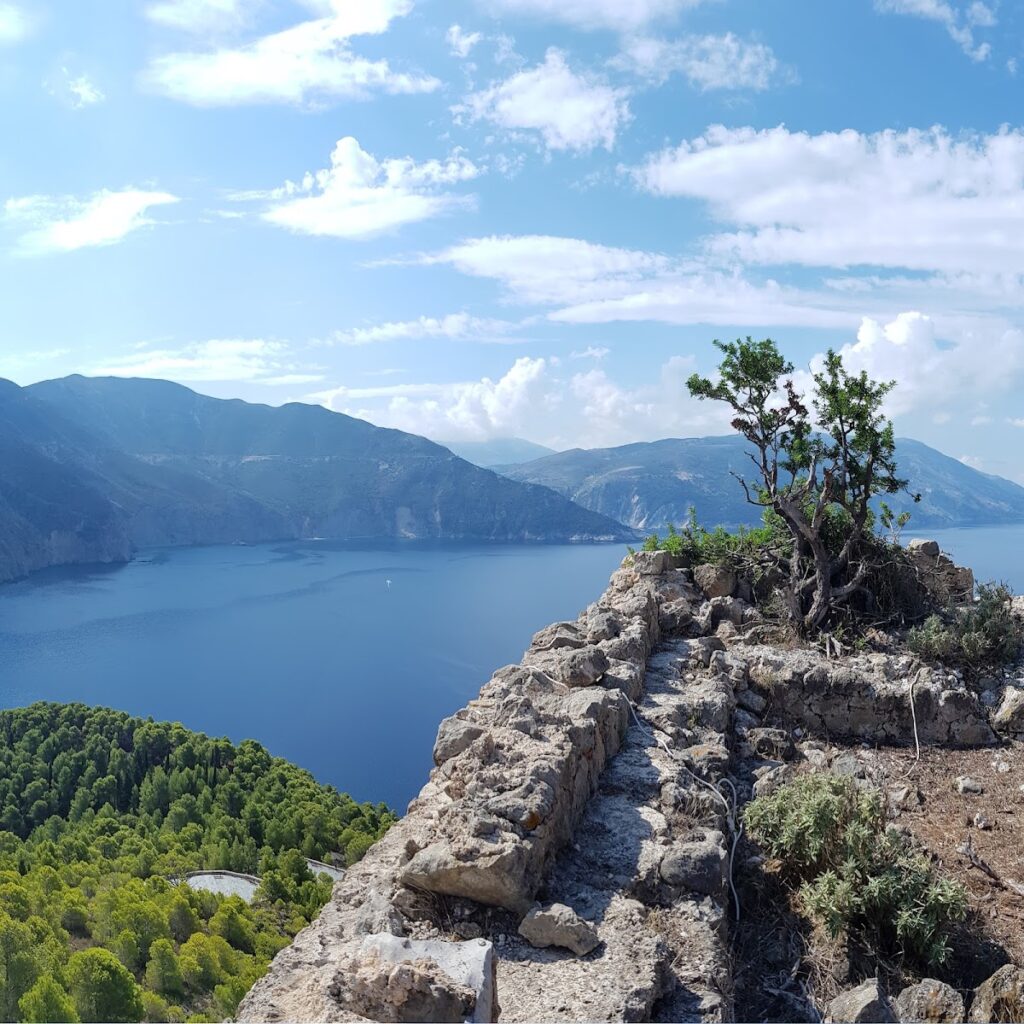 Assos Castle: A Venetian Fortress on Kefalonia 1 Assos Castle