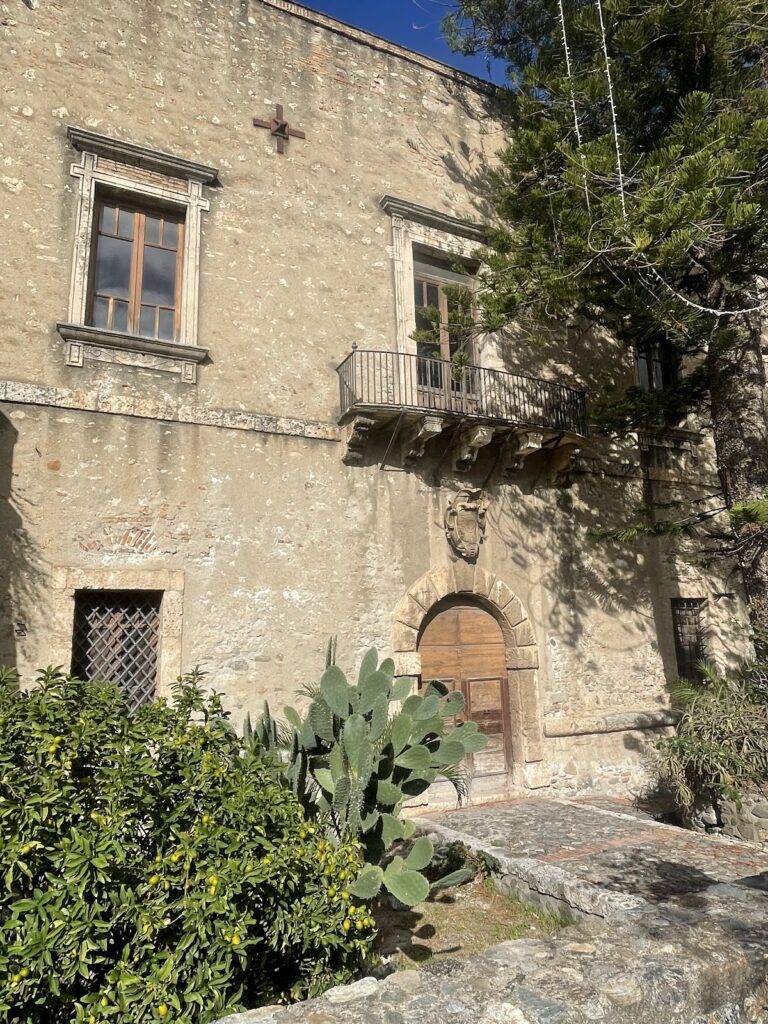 Samonà Castle: A Fortified Coastal Stronghold in Spadafora, Italy 2 Samonà Castle