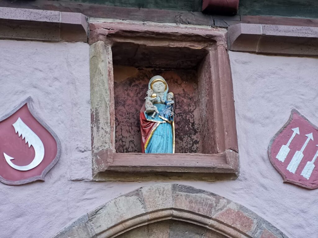 Burg Gieboldehausen: A Medieval Water Castle in Germany 4 Burg Gieboldehausen