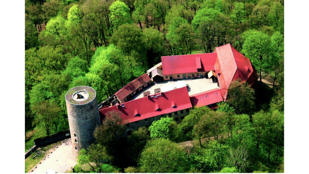 Castle Rabenstein: A High-Medieval Hilltop Castle in Germany 1 Castle Rabenstein