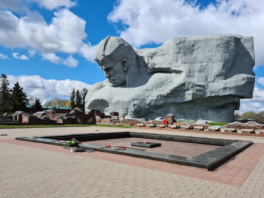 Brest Fortress: Russian Frontier Stronghold and War Memorial in Belarus 2 Brest Fortress