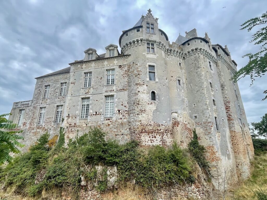 Château du Bouchet (Indre): A Fortified Seigniorial Residence in France 2 Château du Bouchet (Indre)