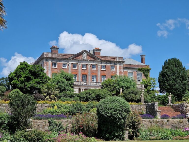 Tapeley Park: A Historic Country House and Estate in Devon