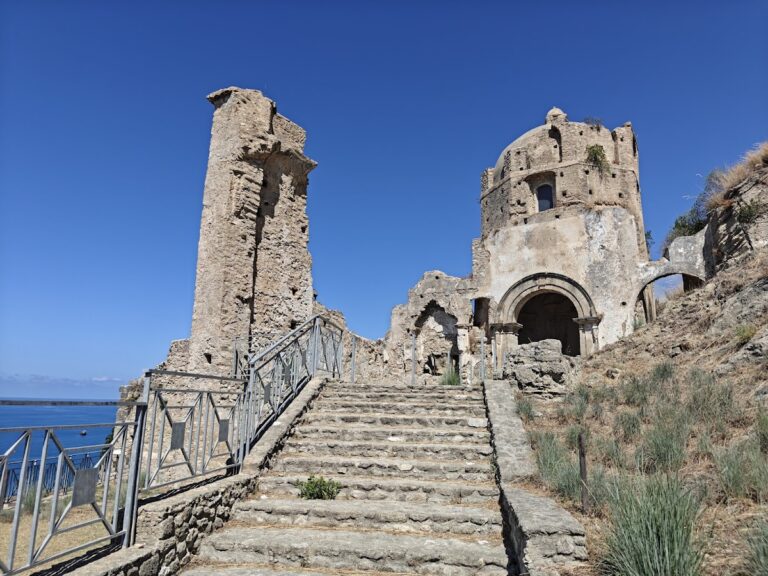 Amantea Castle: A Historic Fortress in Calabria, Italy