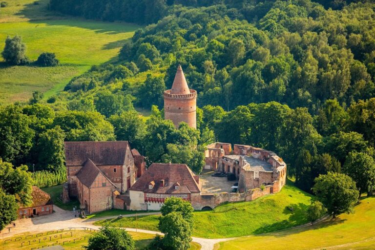 Stargard Castle: A Medieval Hill Castle in Germany