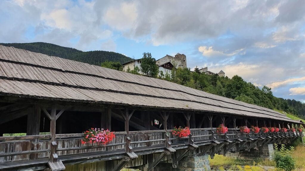 Heinfels Castle: A Medieval Hilltop Fortress in Austria 2 Heinfels Castle