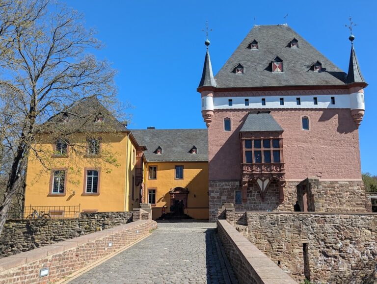 Schloss Burgau: A Water Castle and Cultural Venue in Düren, Germany
