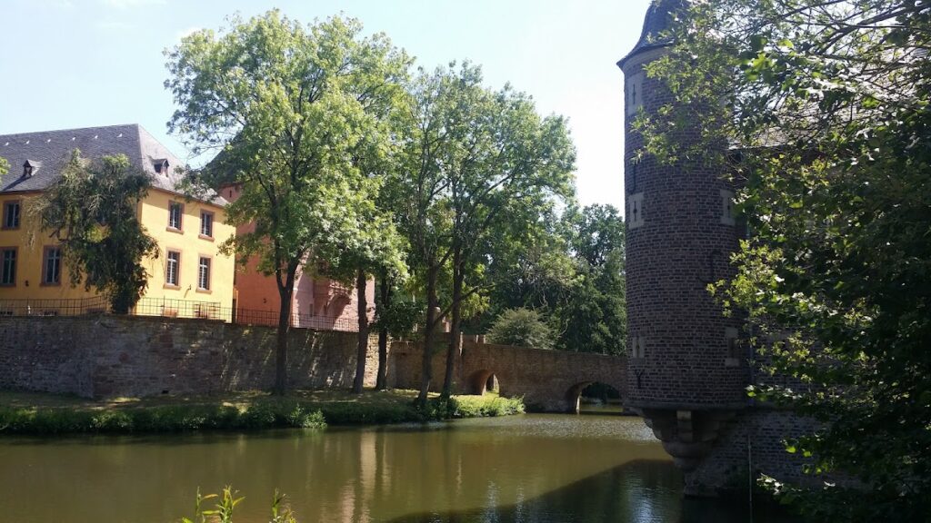 Schloss Burgau: A Water Castle and Cultural Venue in Düren, Germany 2 Schloss Burgau