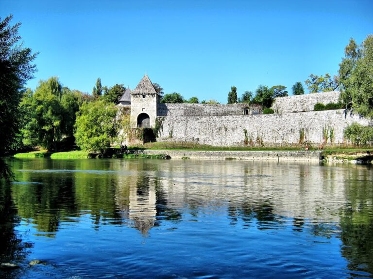 Kastel Fortress: Fortress and archaeological site in Banja Luka