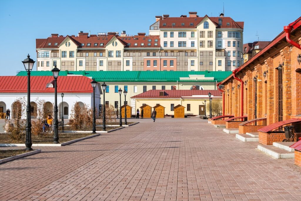 Omsk Fortress: A Russian Frontier Stronghold in Siberia 1 Omsk Fortress