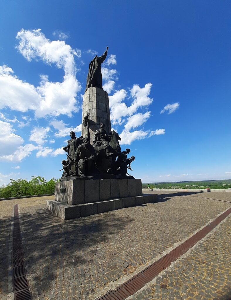 Chyhyryn Castle: Fortress of the Hetman’s Capital in Ukraine 4 Chyhyryn Castle