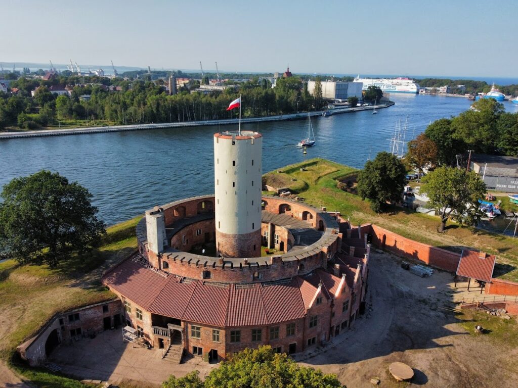 Wisłoujście Fortress: Maritime Guardian of Gdańsk’s Port 2 Wisłoujście Fortress