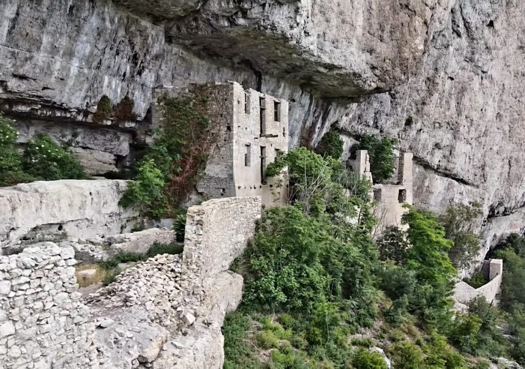Castel San Gottardo: A Medieval Cave Castle Above Mezzocorona 2 Castel San Gottardo