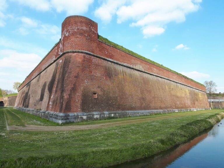 Festung Jülich: Renaissance Citadel and Early-Modern Fortress in Germany
