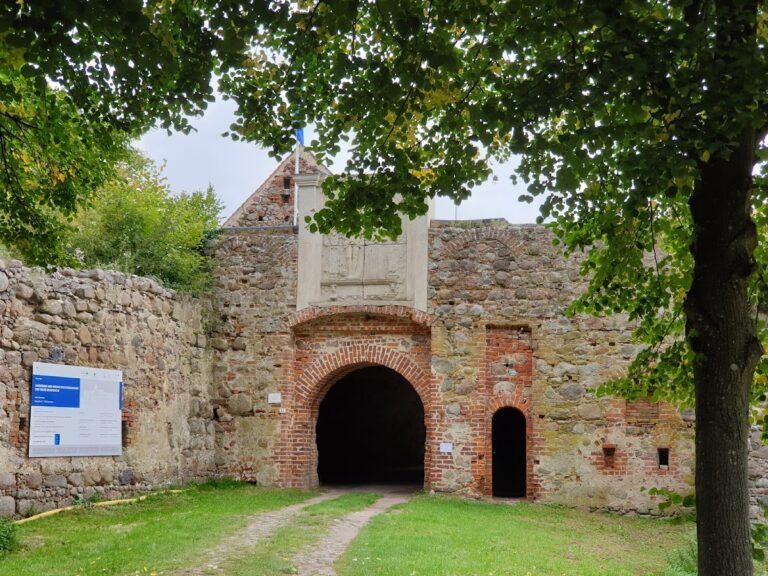 Spantekow Fortress: A Renaissance Castle and Fortress in Germany
