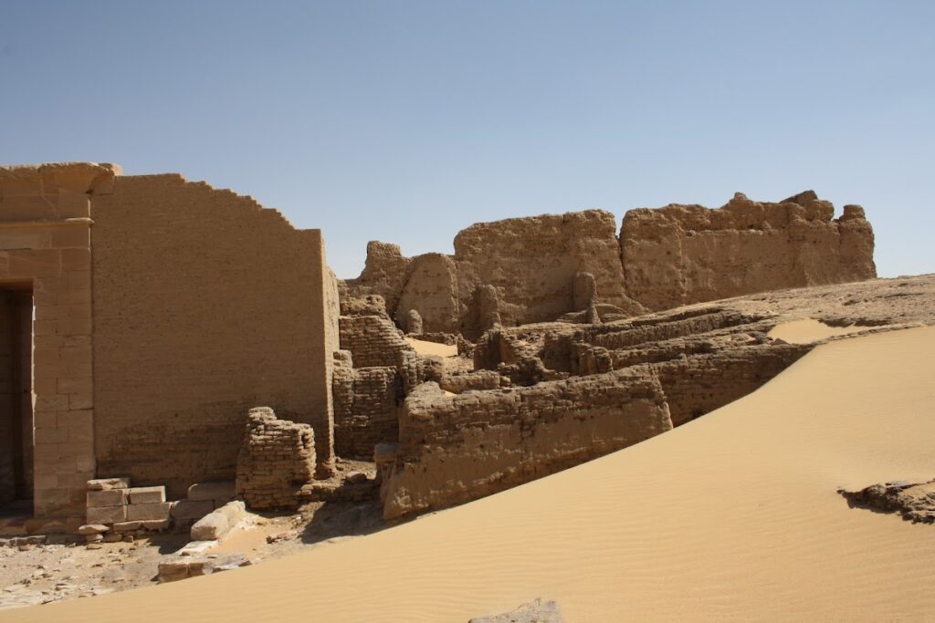 Qasr Dush: A Roman Temple-Fortress and Desert Settlement in Egypt 2 Qasr Dush