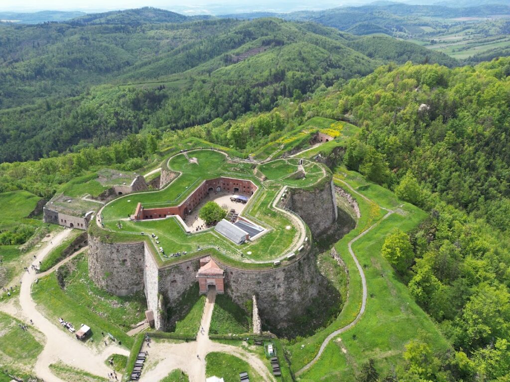 Fort Srebrna Góra