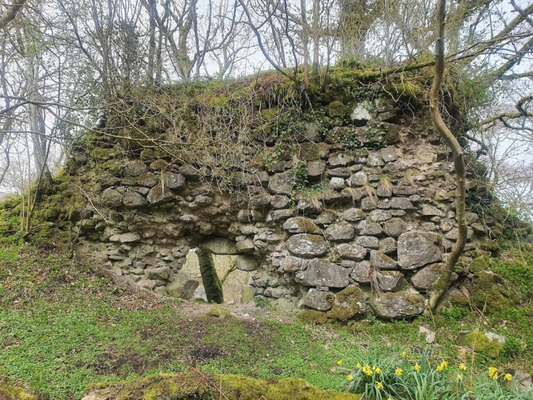 Duchal Castle: a medieval stronghold near Kilmacolm, Scotland