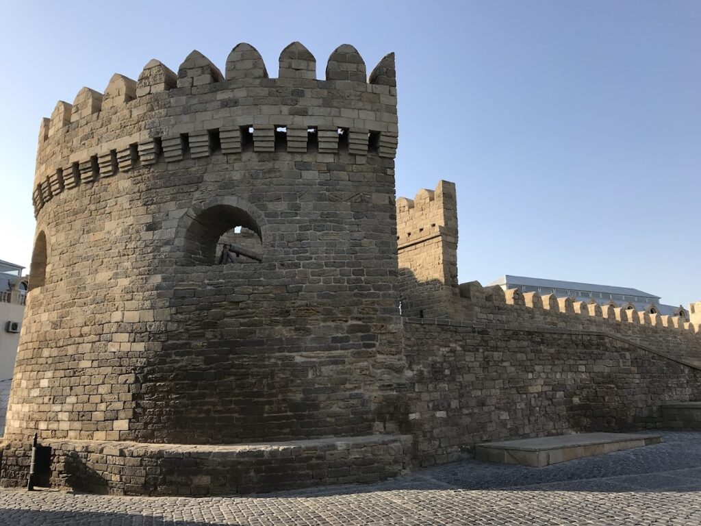 Baku Fortress: The Medieval Walls of Baku’s Old City 1 Baku fortress