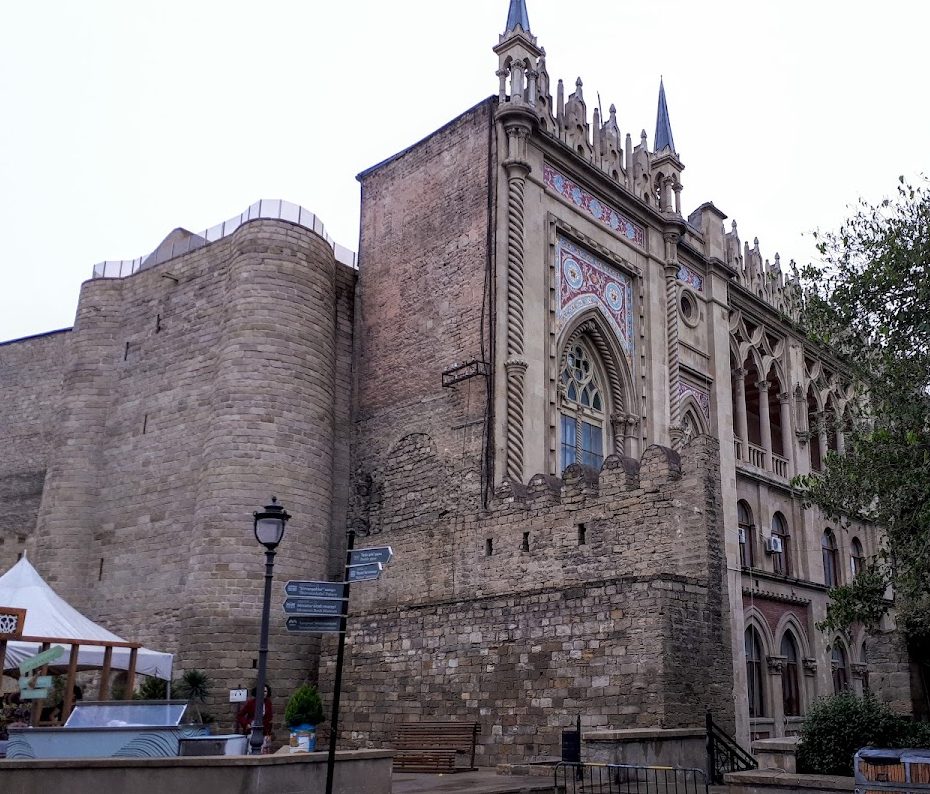 Baku Fortress: The Medieval Walls of Baku’s Old City 3 Baku fortress