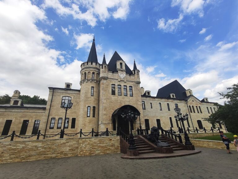 Borki Castle: An English Neo-Gothic Estate in Russia