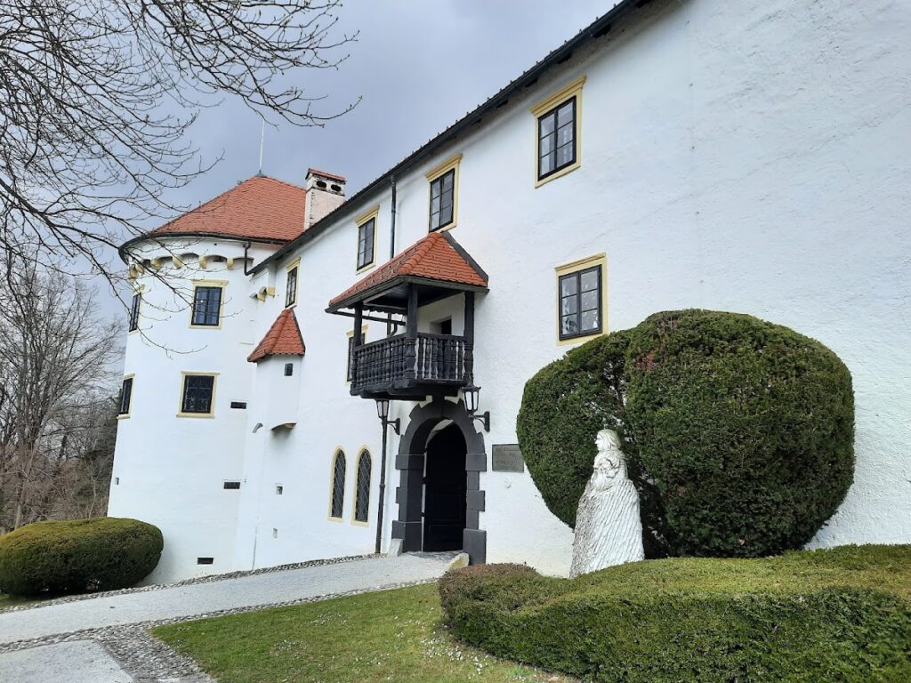 Bogenšperk Castle: A Renaissance Castle in Slovenia 3 Bogenšperk Castle