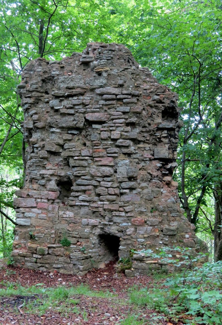Harburg (Eichsfeld): A Medieval Hilltop Castle in Thuringia