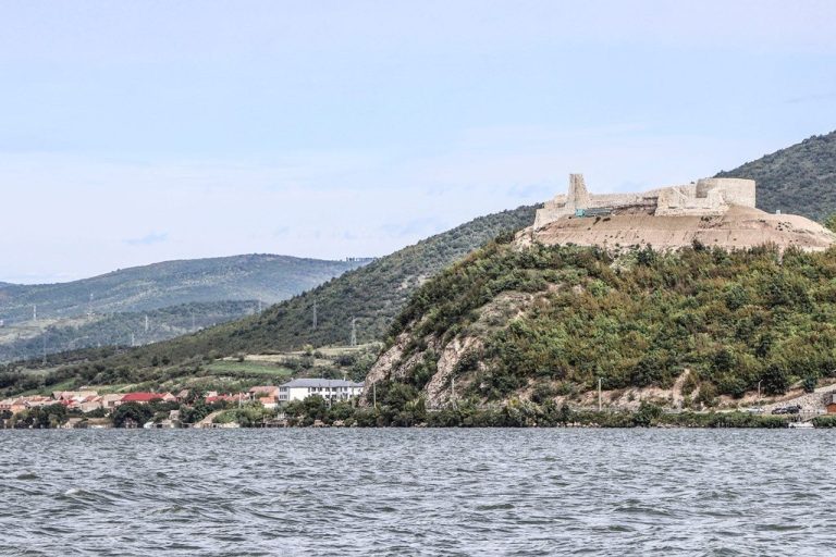 Ladislaus Fortress: A Medieval Danube Frontier Fortress in Romania