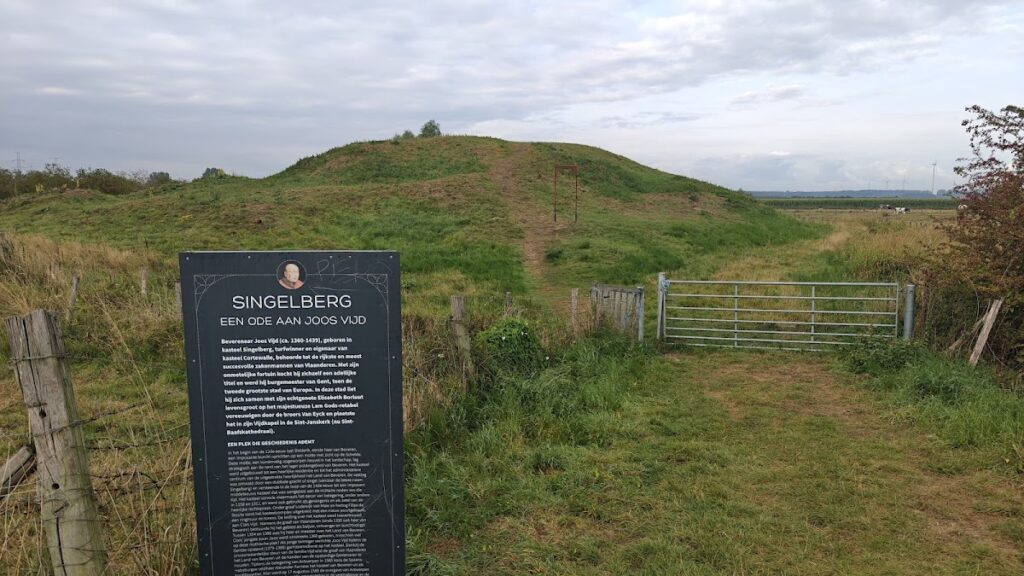 Singelberg: The Motte Castle of Beveren 1 Singelberg