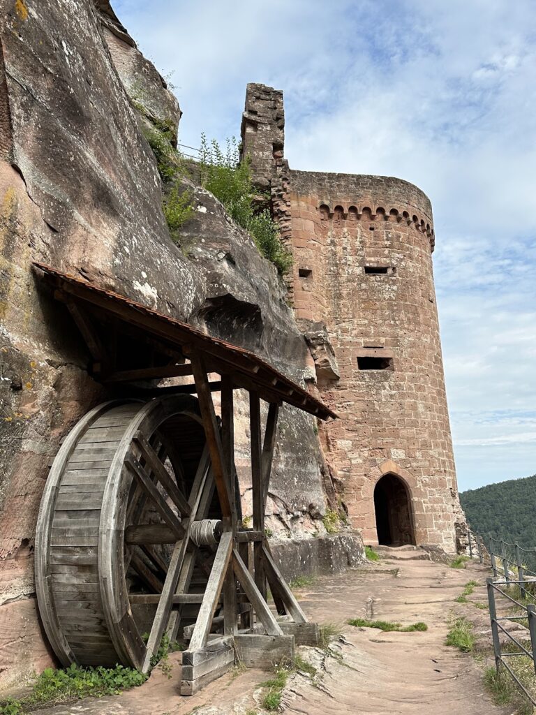 Altdahn Castle: A Medieval Rock Castle in Germany 2 Altdahn Castle