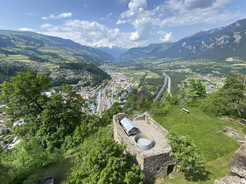 Hohenrätien Castle: A Church-Fortress and Alpine Way Station in Switzerland 4 Hohenrätien Castle