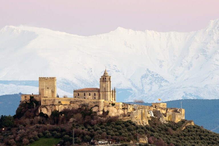 Ciudad de La Mota: The Fortress-City of Alcalá la Real