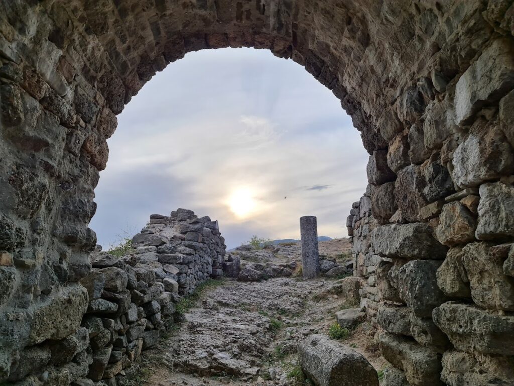 Funa Fortress: A Medieval Frontier Castle in Crimea 4 Funa Fortress