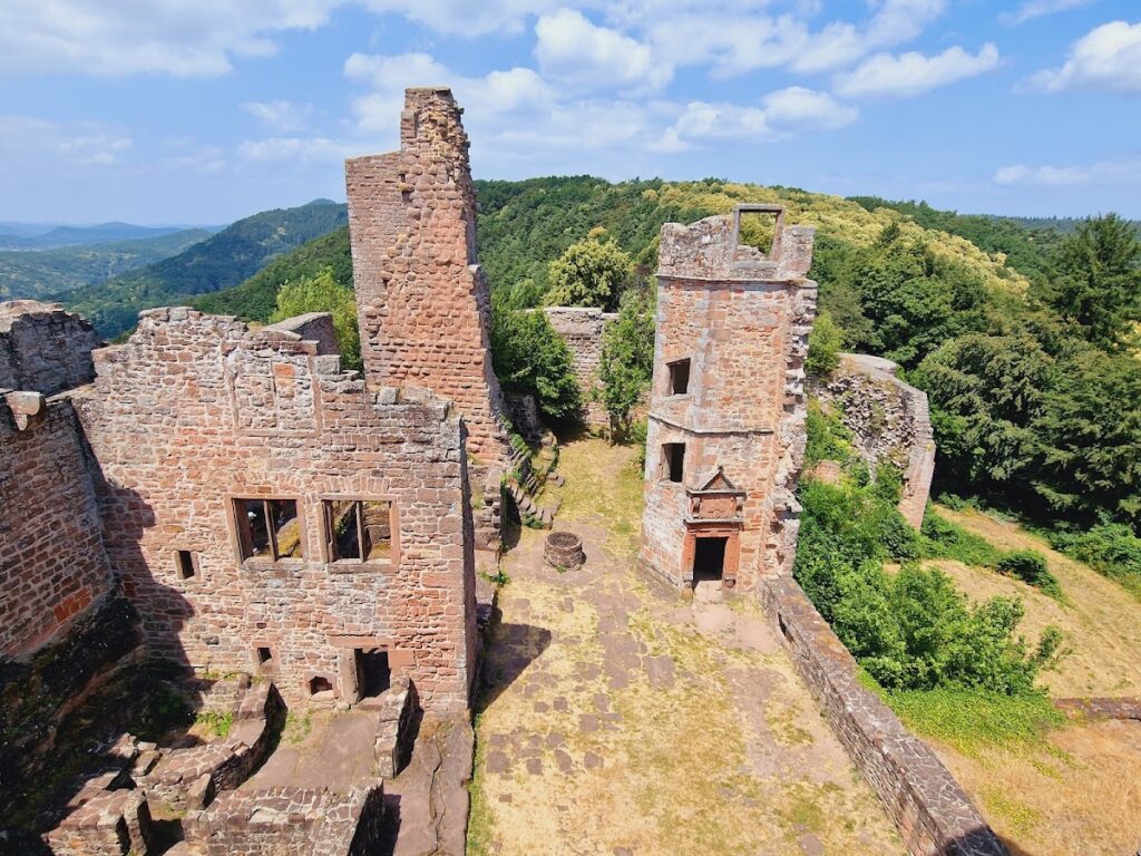 Madenburg Castle: A Medieval Imperial Fortress and Renaissance Palace in Germany 1 Madenburg Castle