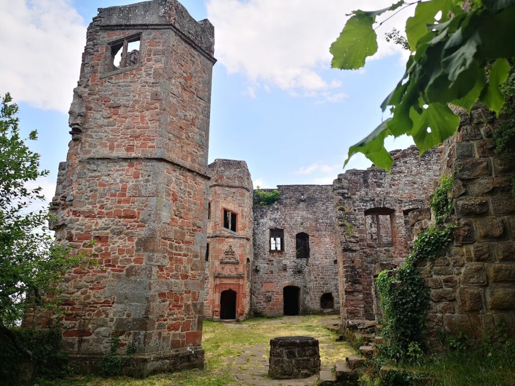 Madenburg Castle: A Medieval Imperial Fortress and Renaissance Palace in Germany 2 Madenburg Castle