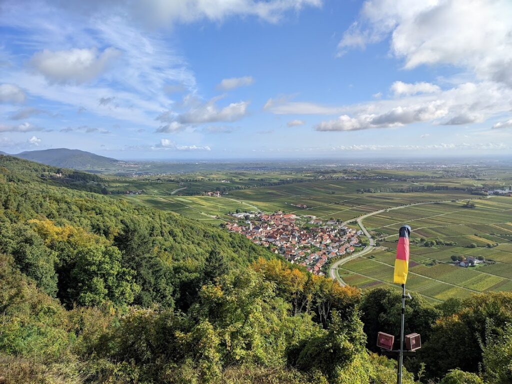 Madenburg Castle: A Medieval Imperial Fortress and Renaissance Palace in Germany 3 Madenburg Castle