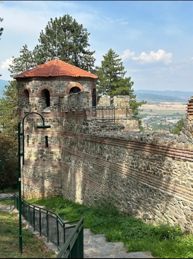 Hisarlaka Fortress: A Roman and Medieval Stronghold in Bulgaria 3 Hisarlaka Fortress