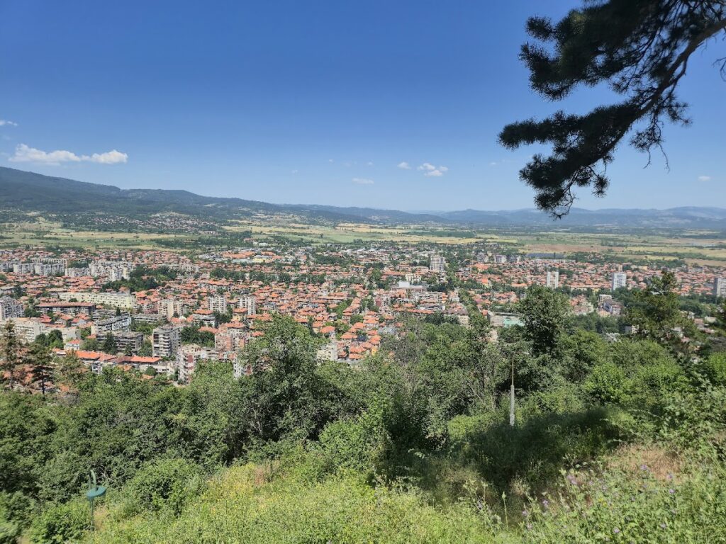 Hisarlaka Fortress: A Roman and Medieval Stronghold in Bulgaria 5 Hisarlaka Fortress