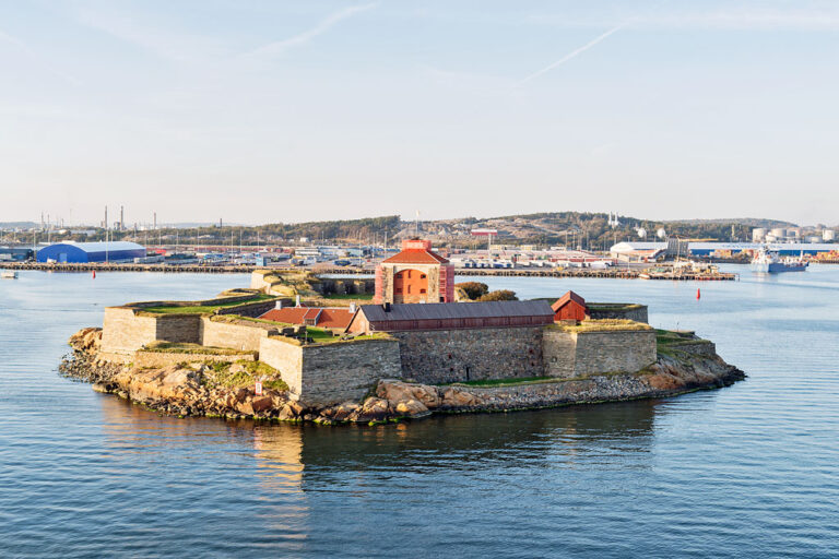 New Elfsborg Fortress: 17th-century Swedish island fortress at Gothenburg