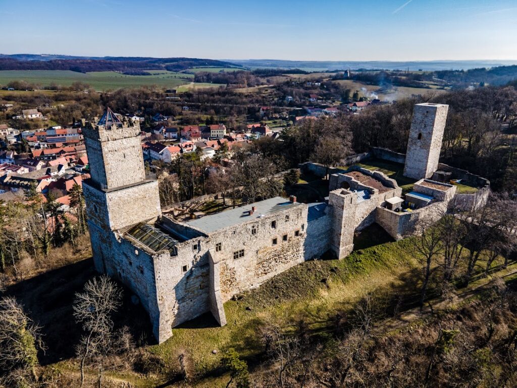 Eckartsburg: A Romanesque Hilltop Castle in Germany 5 Eckartsburg