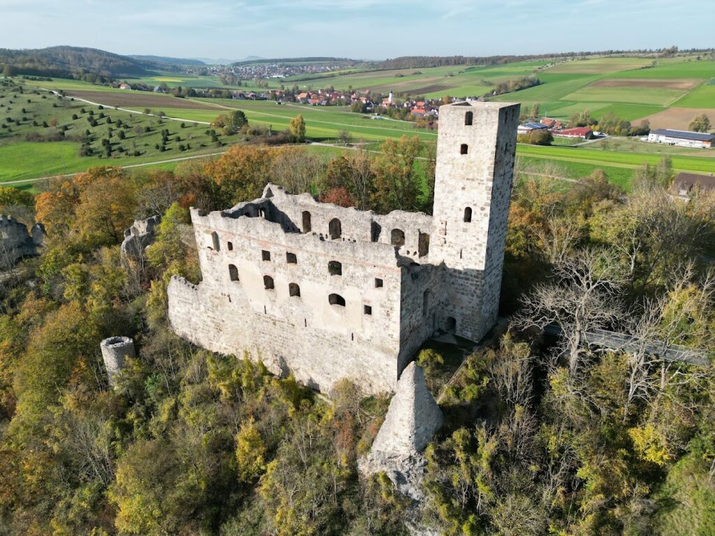 Burg Niederhaus: A Staufer-Period Hilltop Castle in Germany 1 Burg Niederhaus