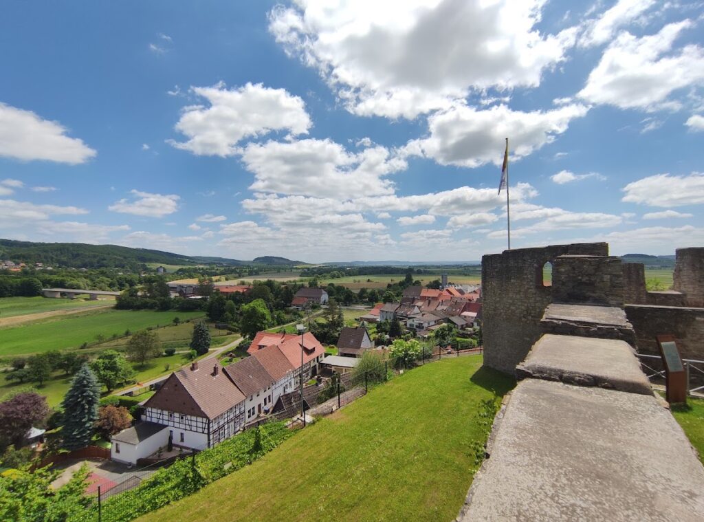 Heldenburg: A Medieval Ducal Castle in Germany 3 Heldenburg