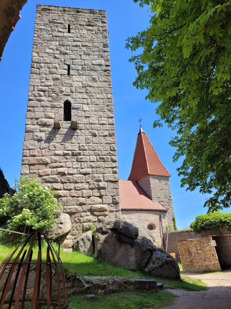 Burgruine Leuchtenberg: A Medieval Hilltop Castle Ruin in Germany 2 Burgruine Leuchtenberg
