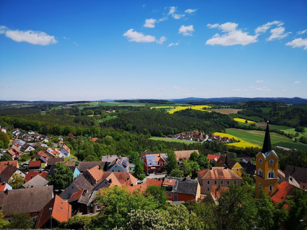 Burgruine Leuchtenberg: A Medieval Hilltop Castle Ruin in Germany 3 Burgruine Leuchtenberg